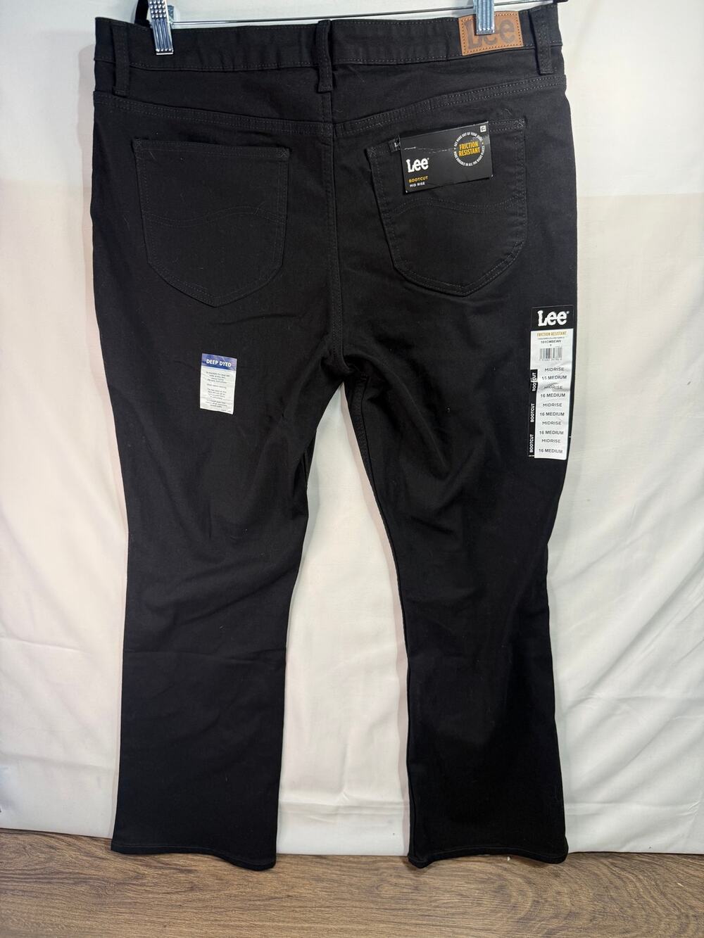 Lee Women’s 16 Medium Black Bootcut Mid Rise Jeans Friction Resistant NWT